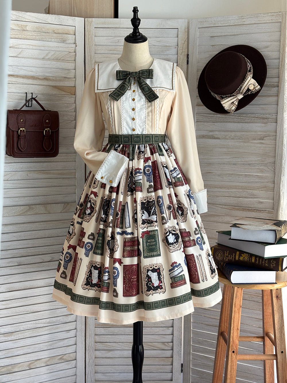 【受注予約~10/22】Wheat Book ワンピース【Miss Cube】