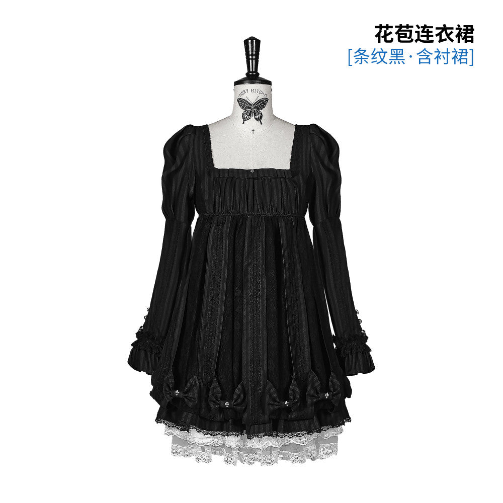 【受注予約~3/23】Embroidered Star ワンピース【魔女販售】