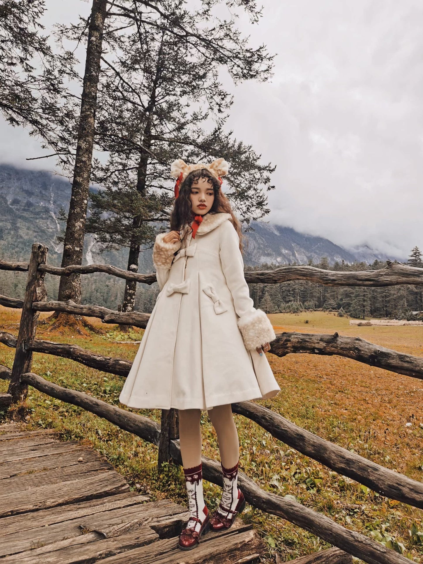 Aラインファーつきコート【Unideer】