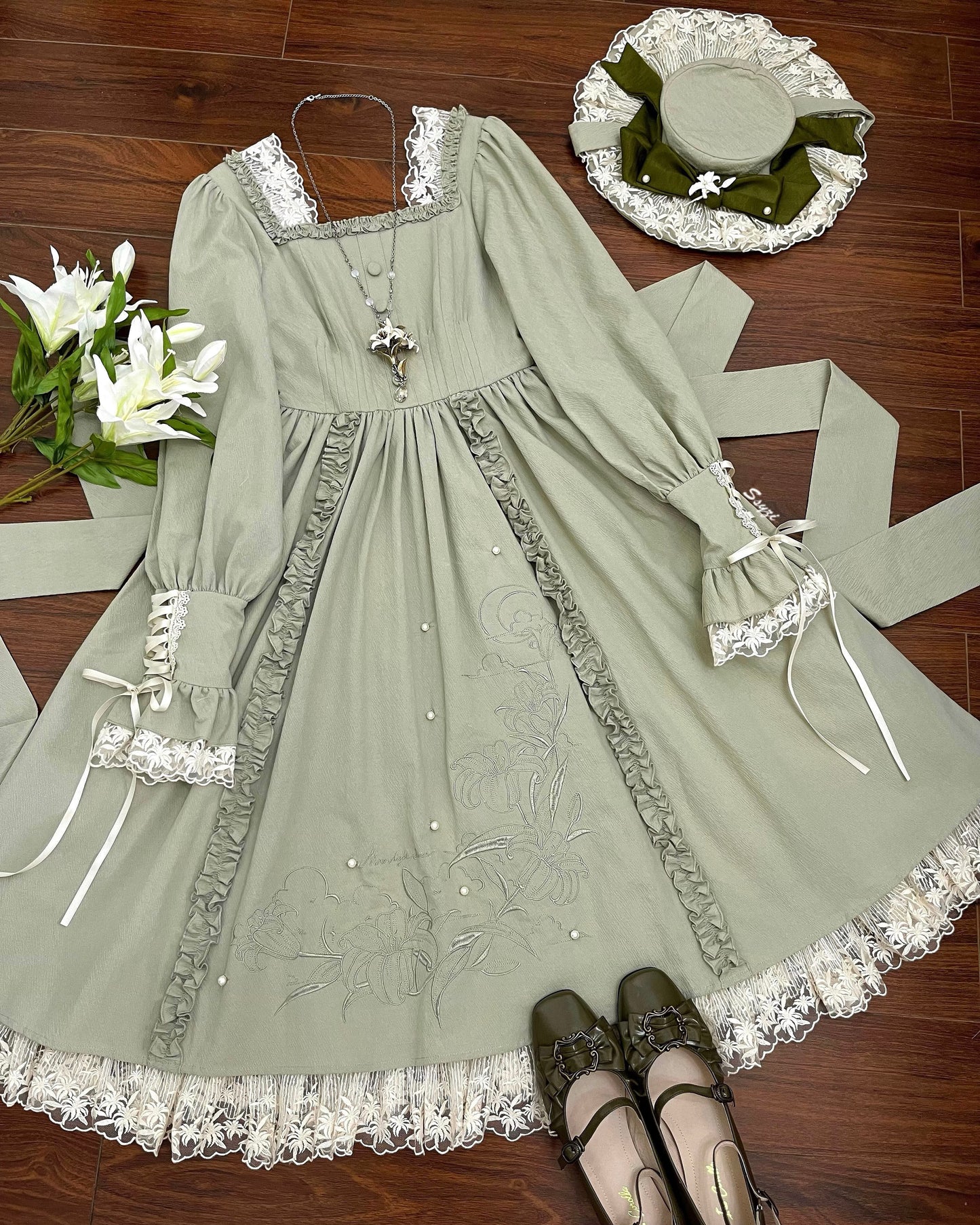 【受注予約~3/24】望月百合 ワンピース・インナースカート【ZJ Story】