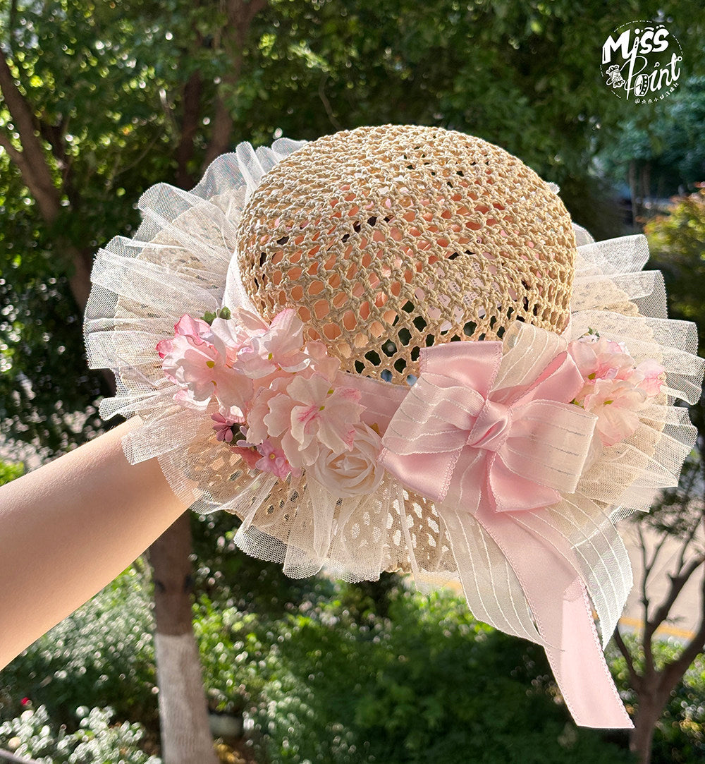 【受注予約~7/23】Little White Goose with Flowers アクセサリー【Miss Cube】