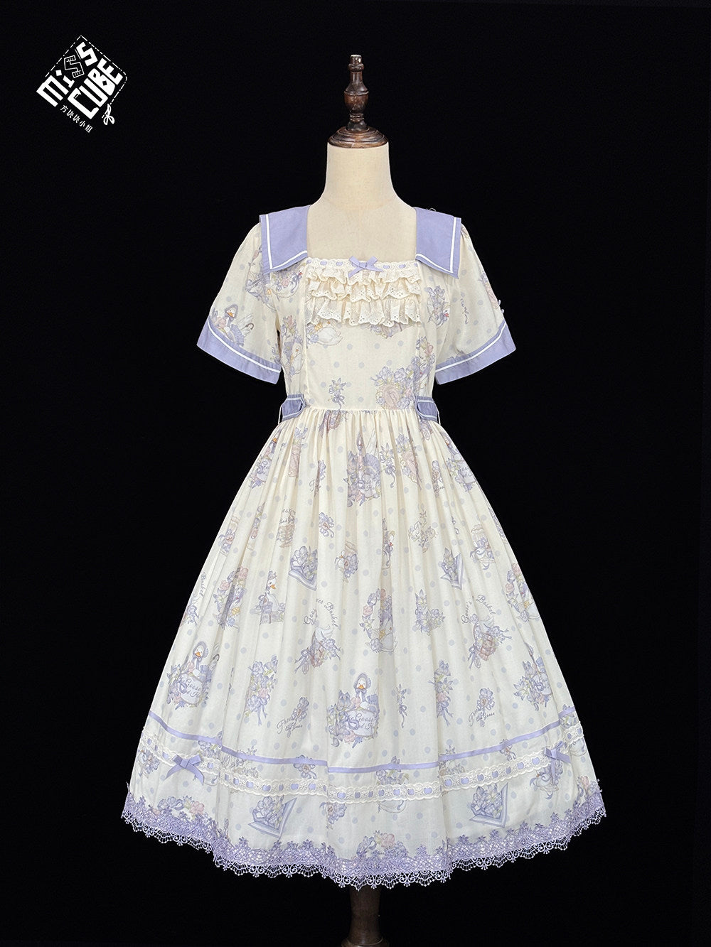 Little White Goose with Flowers ワンピース(タイプ1)【Miss Cube