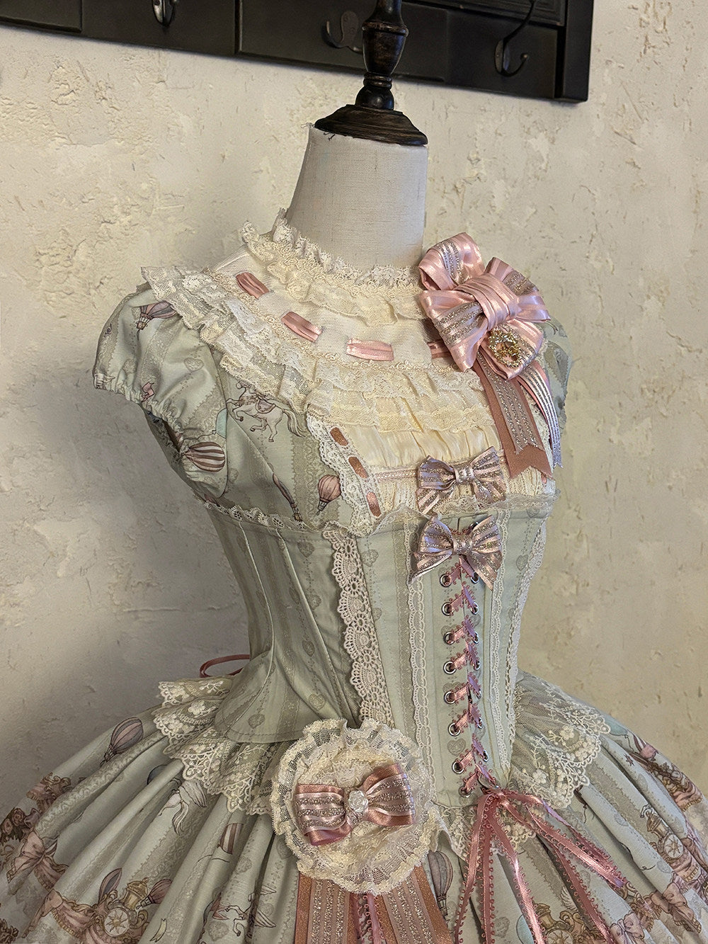 Magical Night at the Amusement Park アクセサリー【Antique Doll