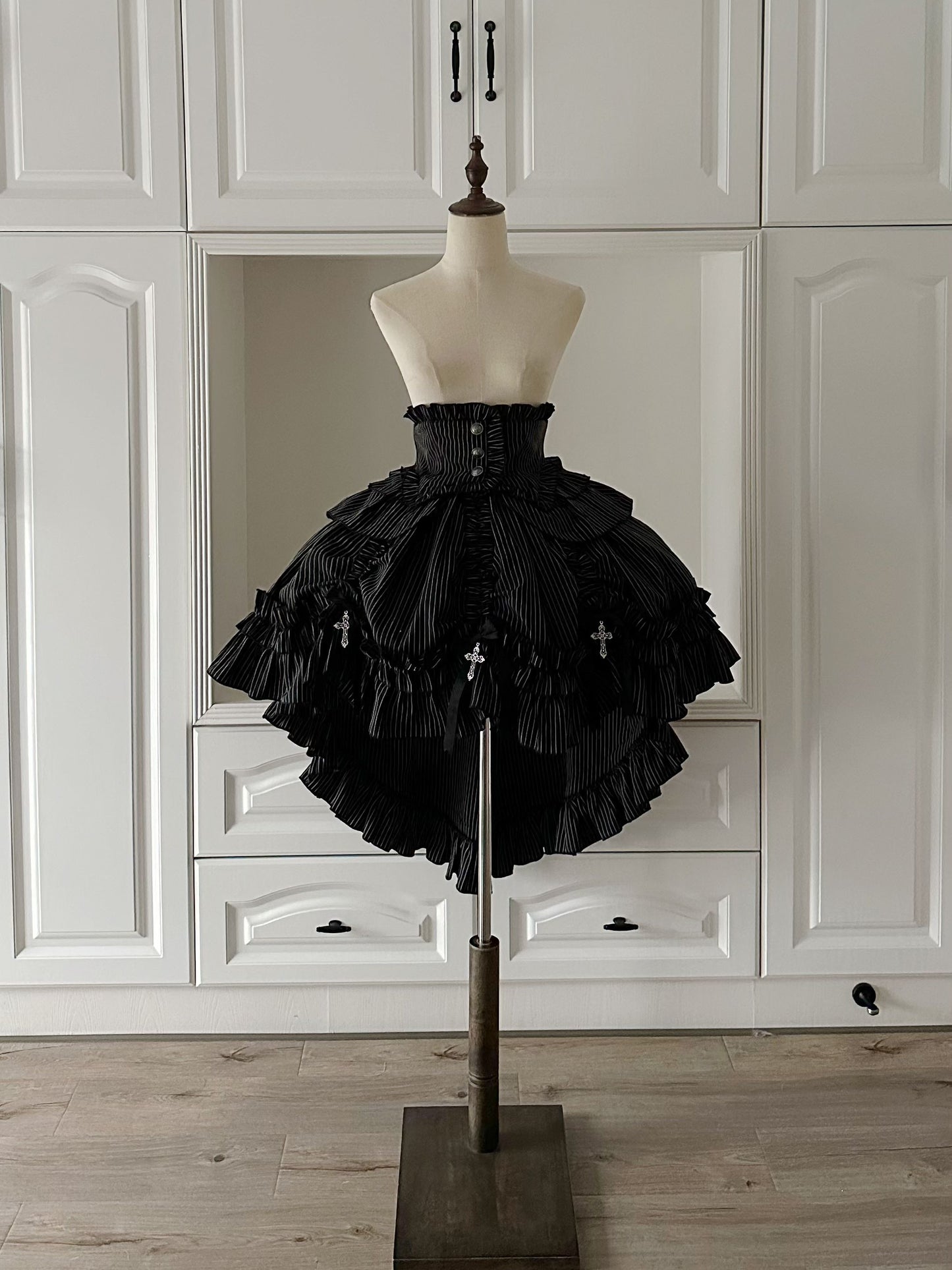 【受注予約~11/20】十字夜曲 スカート【IS ME洋装】