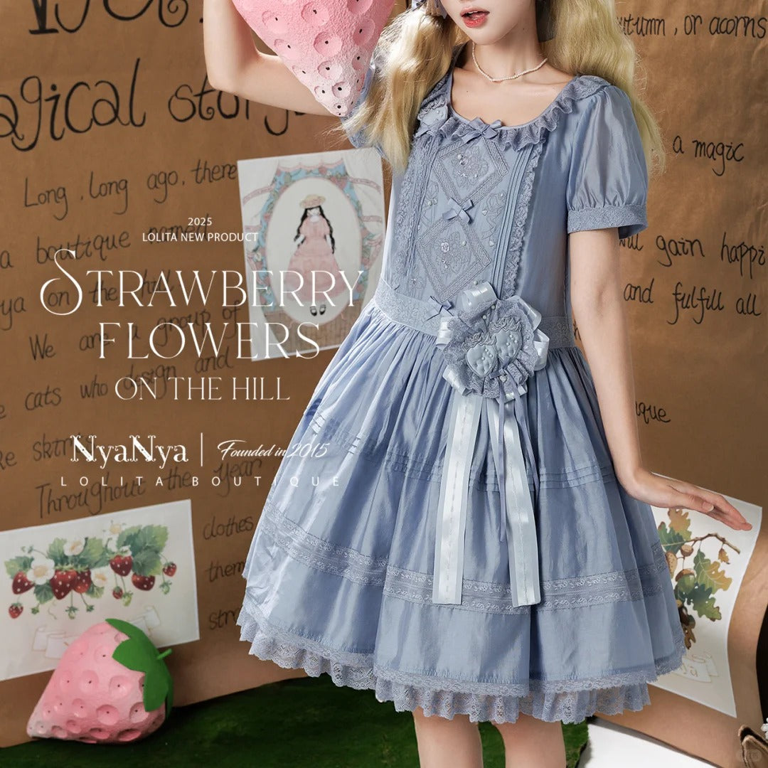 【受注予約~9/2】Strawberry Flowers on the Hill 5.0 ワンピース【NyaNya】