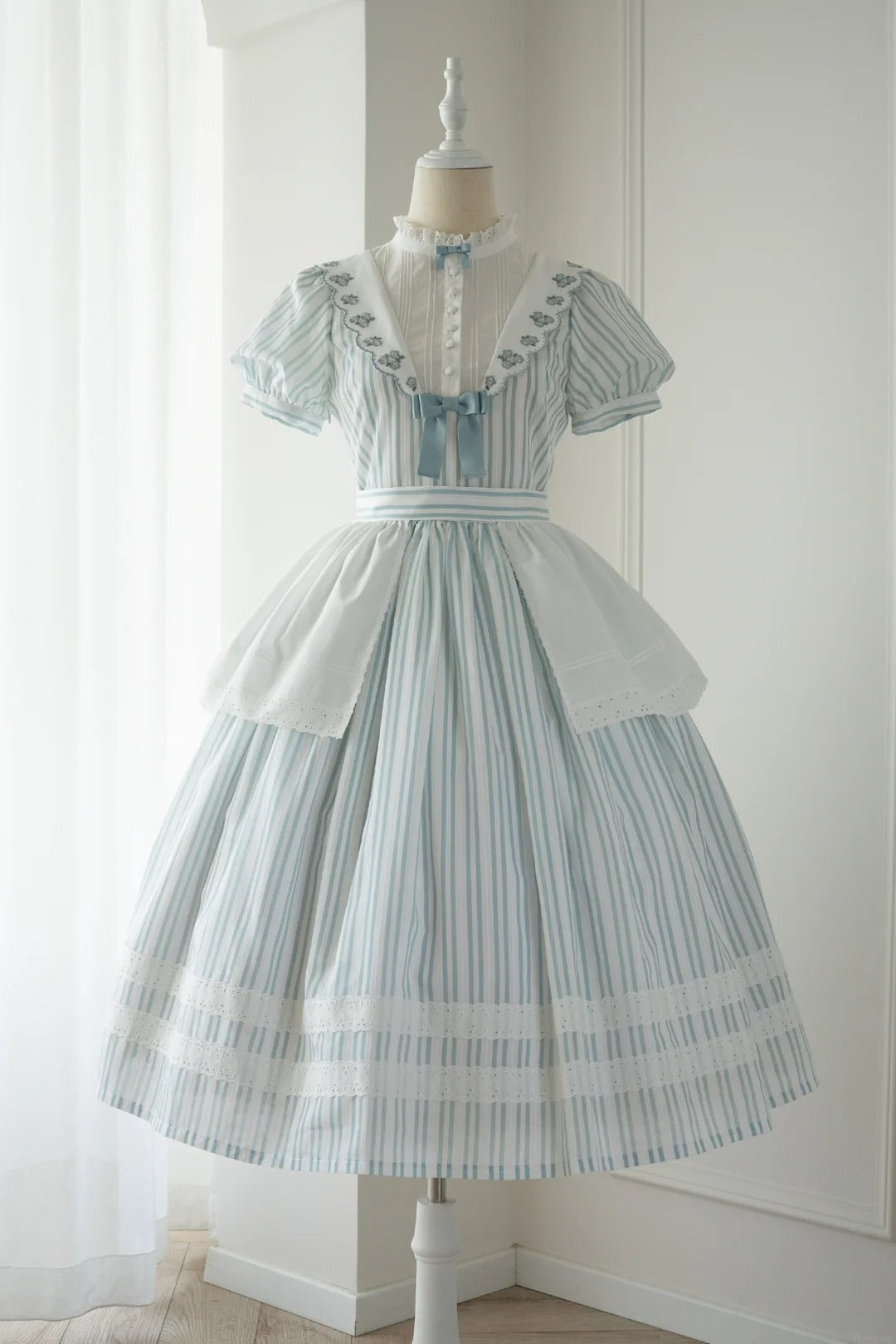 【受注予約~8/6】Striped Nemophila ワンピース・ジャンパースカート【Whital Alley】