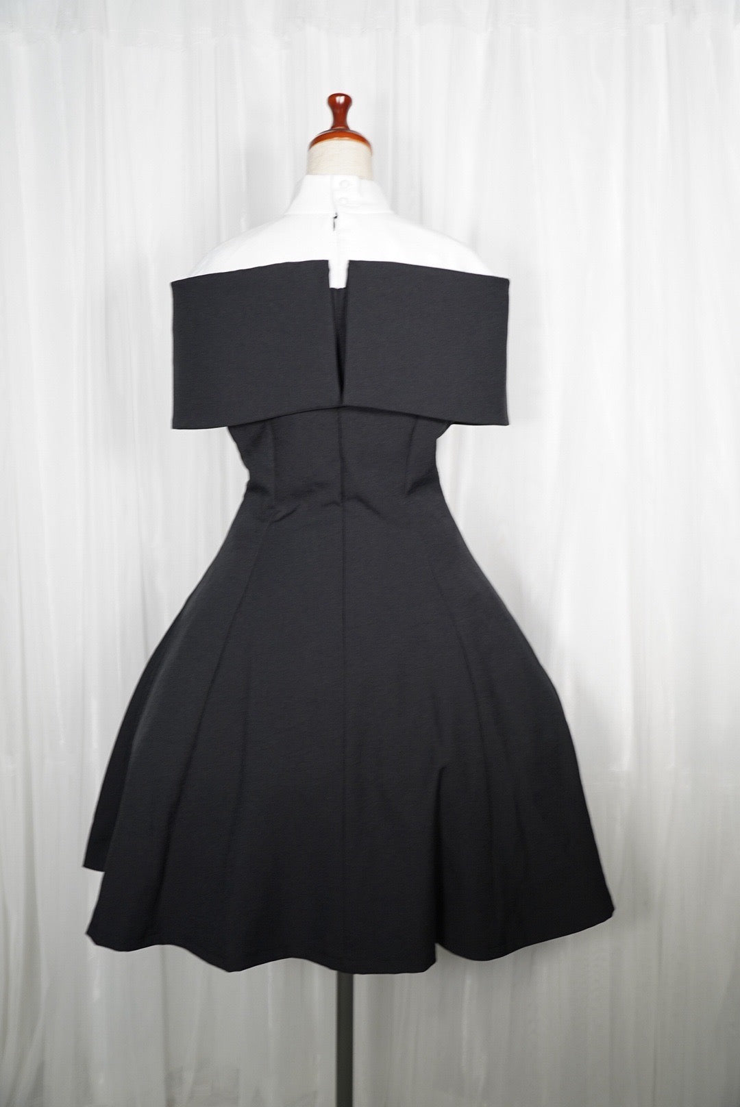 ジュリエッタワンピース（スリーブレス）【Atelier BOZ】