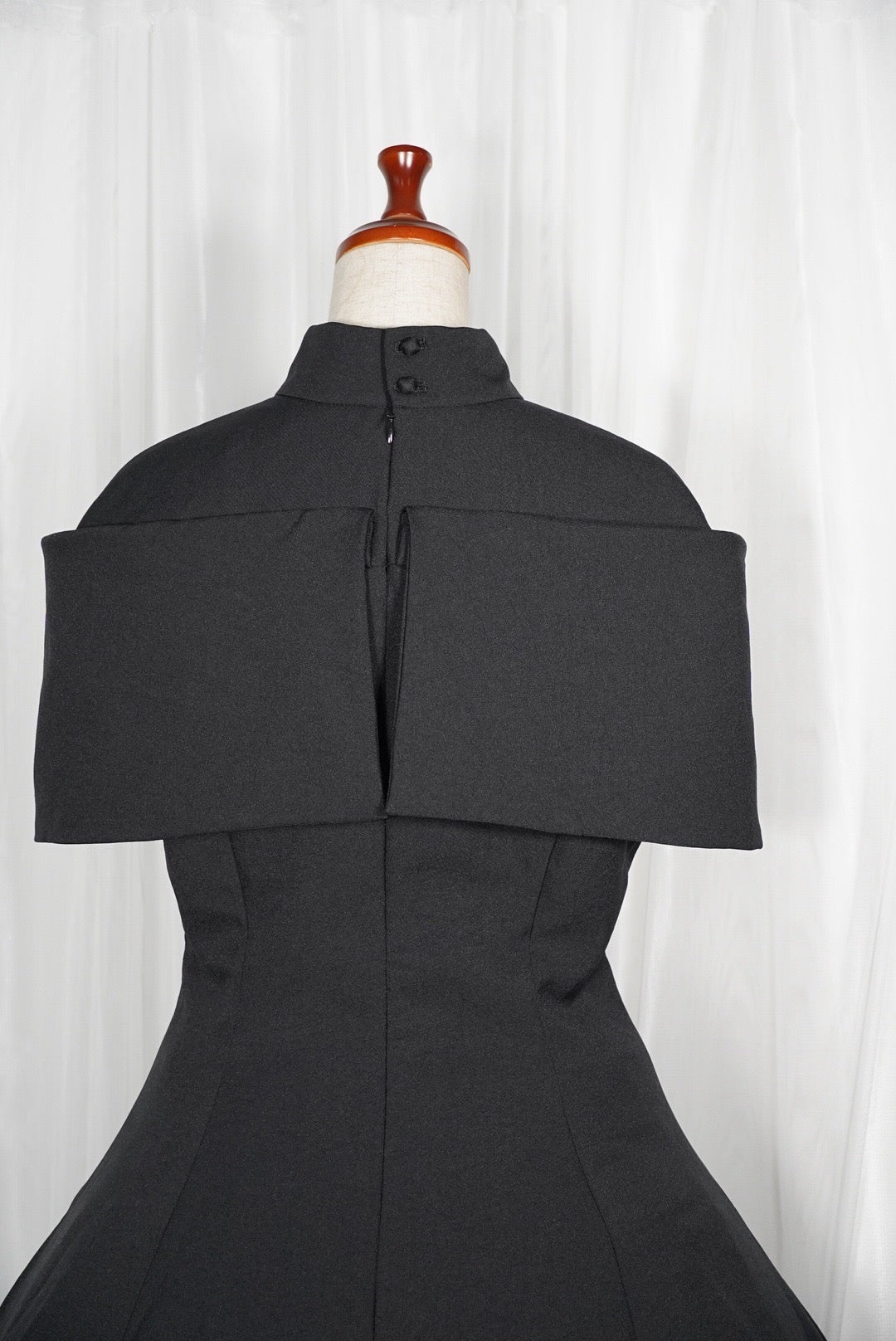 ジュリエッタワンピース（スリーブレス）【Atelier BOZ】