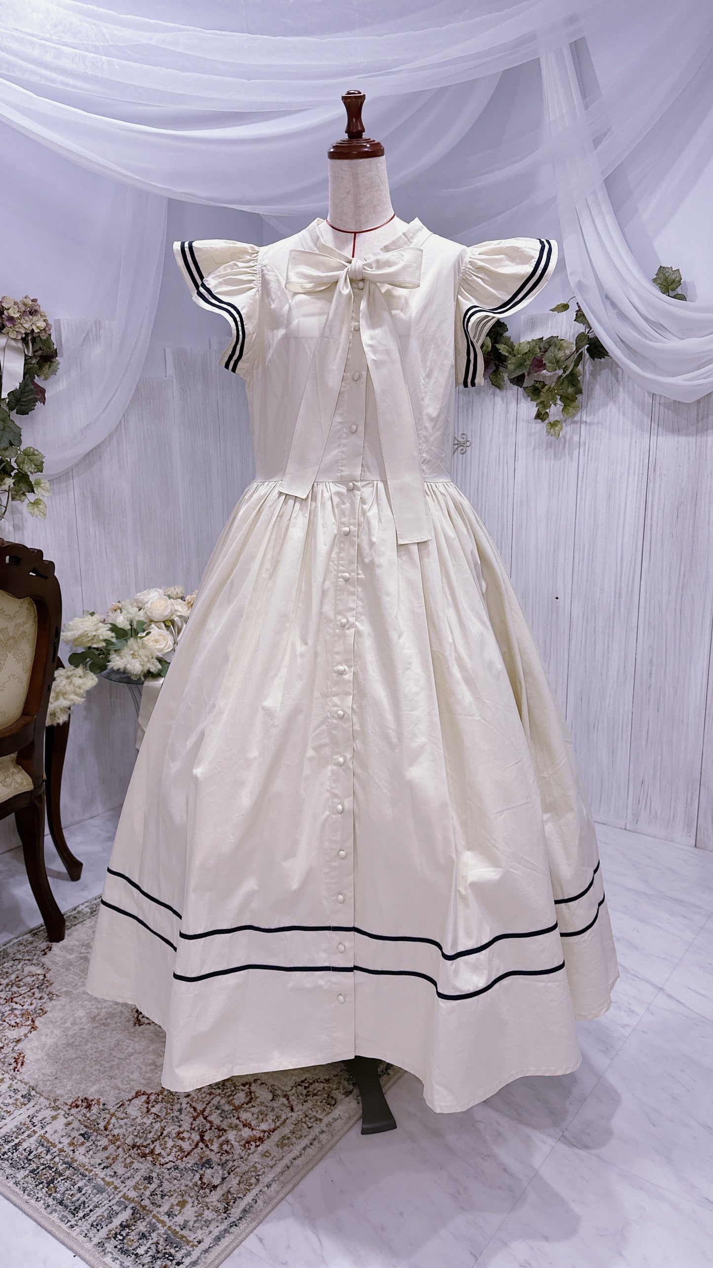 肩フリル 前ボタンセーラーワンピース【Baroque】