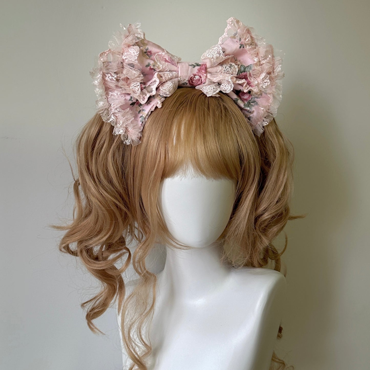 Princess Rose Accessories [Discovering Treasures Studio]