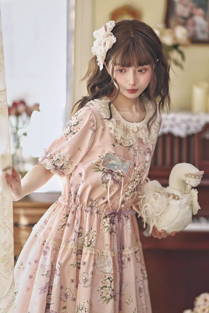 【受注予約~4/27】Camellia Swan アクセサリー【Maple Sugar】