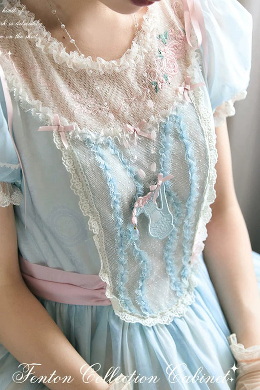 【受注予約~4/29】Fenton Curio Cabinet アクセサリー【花与珍珠匣】