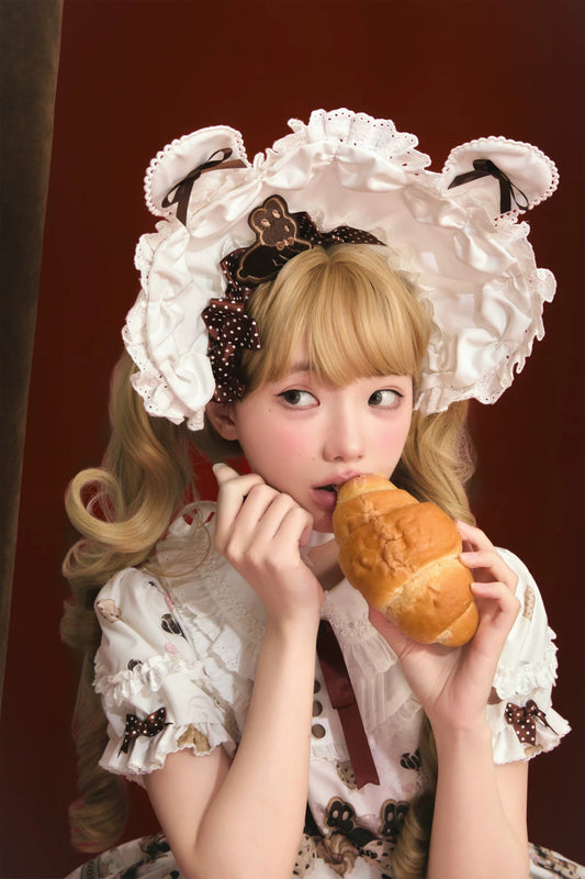 【受注予約~5/18】Bunny Gingerbread House アクセサリー【babyblue】