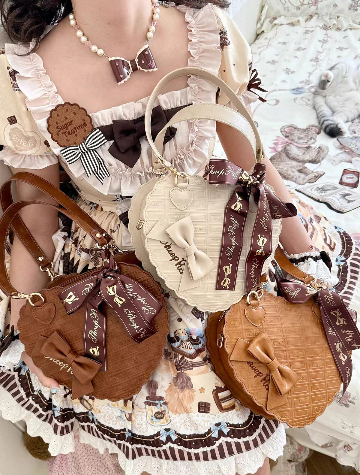 【受注予約~11/20】スカラップハートバッグ(チョコレートver.)【Sheep Puff】