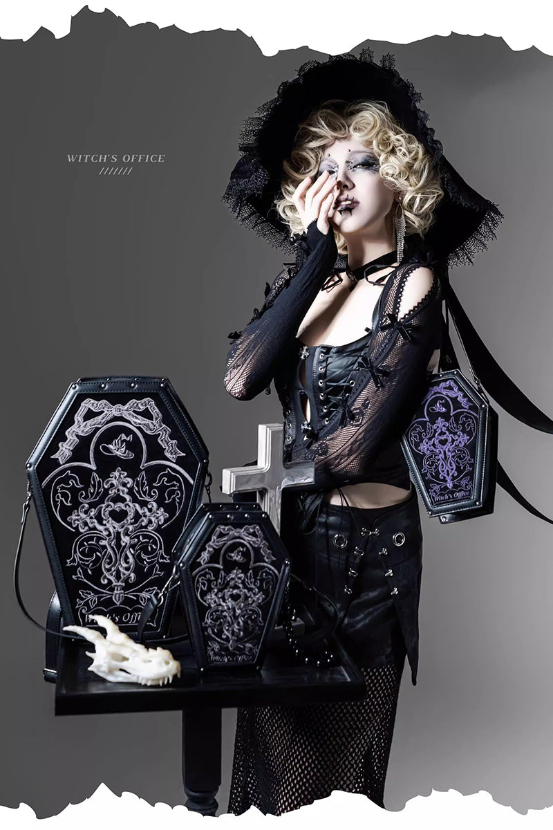 【受注予約~1/18】魔女集会 棺型バッグ【物語者】