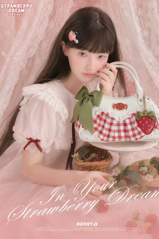 Strawberry Tale ハンドバッグ【BerryQ】