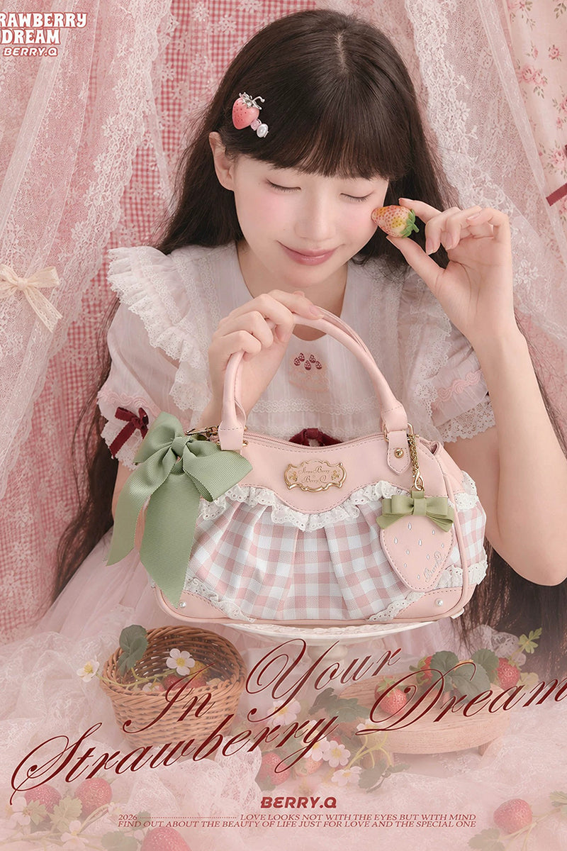 Strawberry Tale ハンドバッグ【BerryQ】