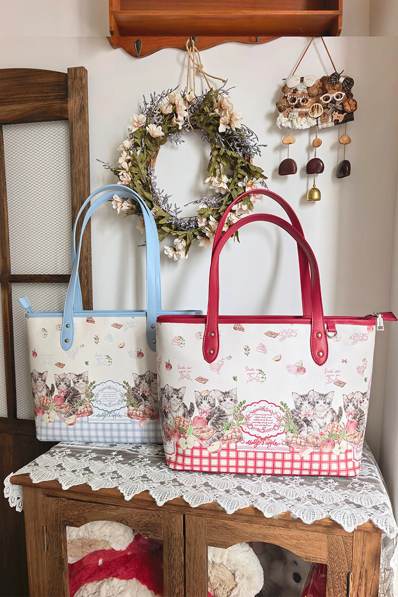 Picnic Apple Cat トートバッグ【GGmeow】