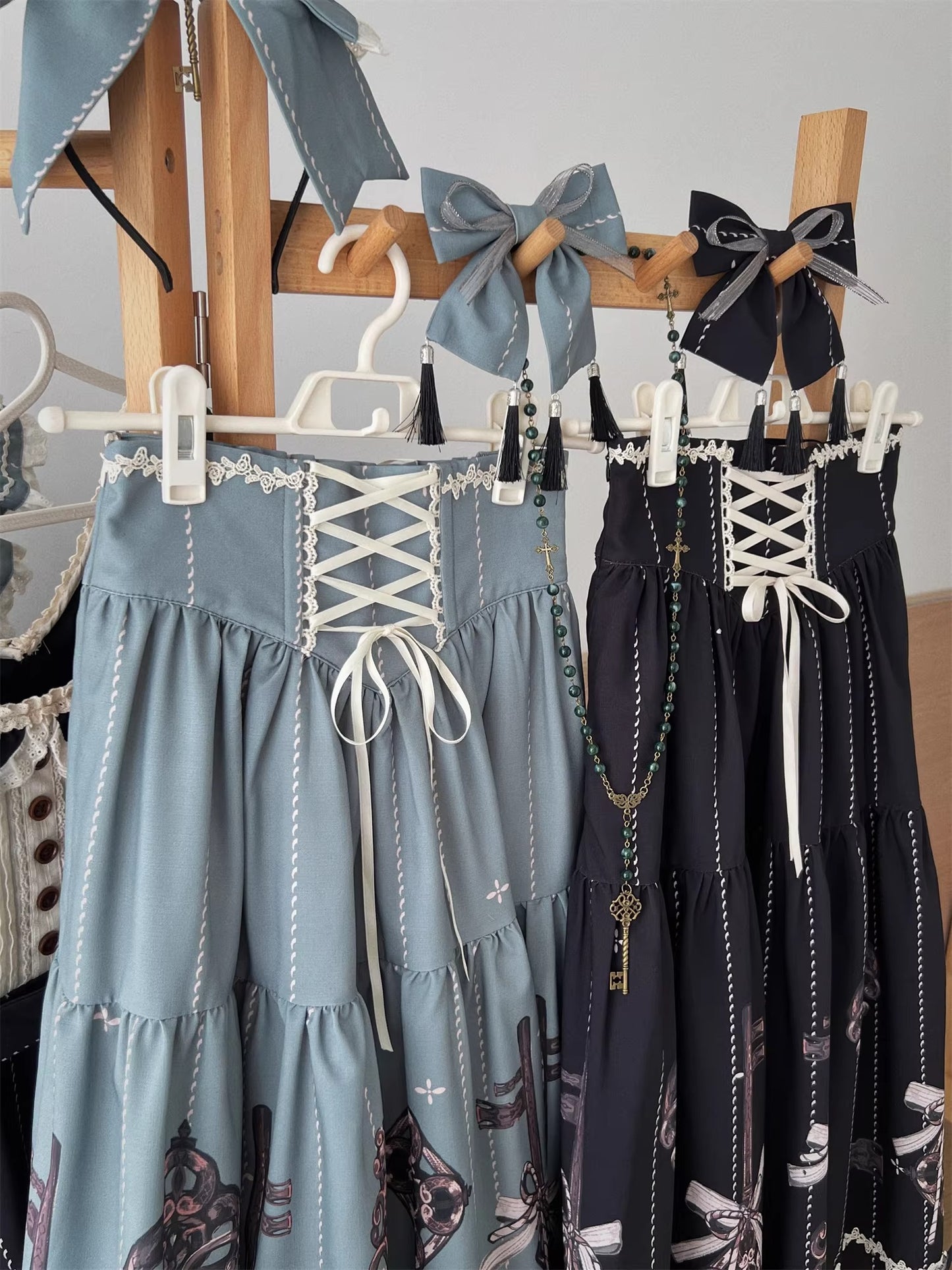 【受注予約~3/18】Secret key ベスト・ブラウス・スカート【Uncle's Workshop】