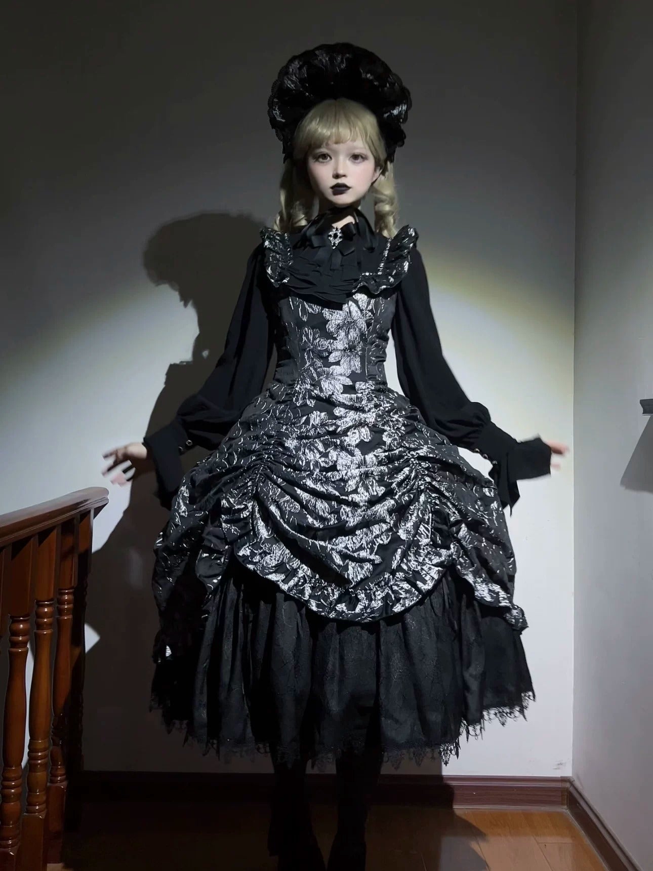 【受注予約~8/27】Midnight Lily ジャンパースカート【Miss Cube】