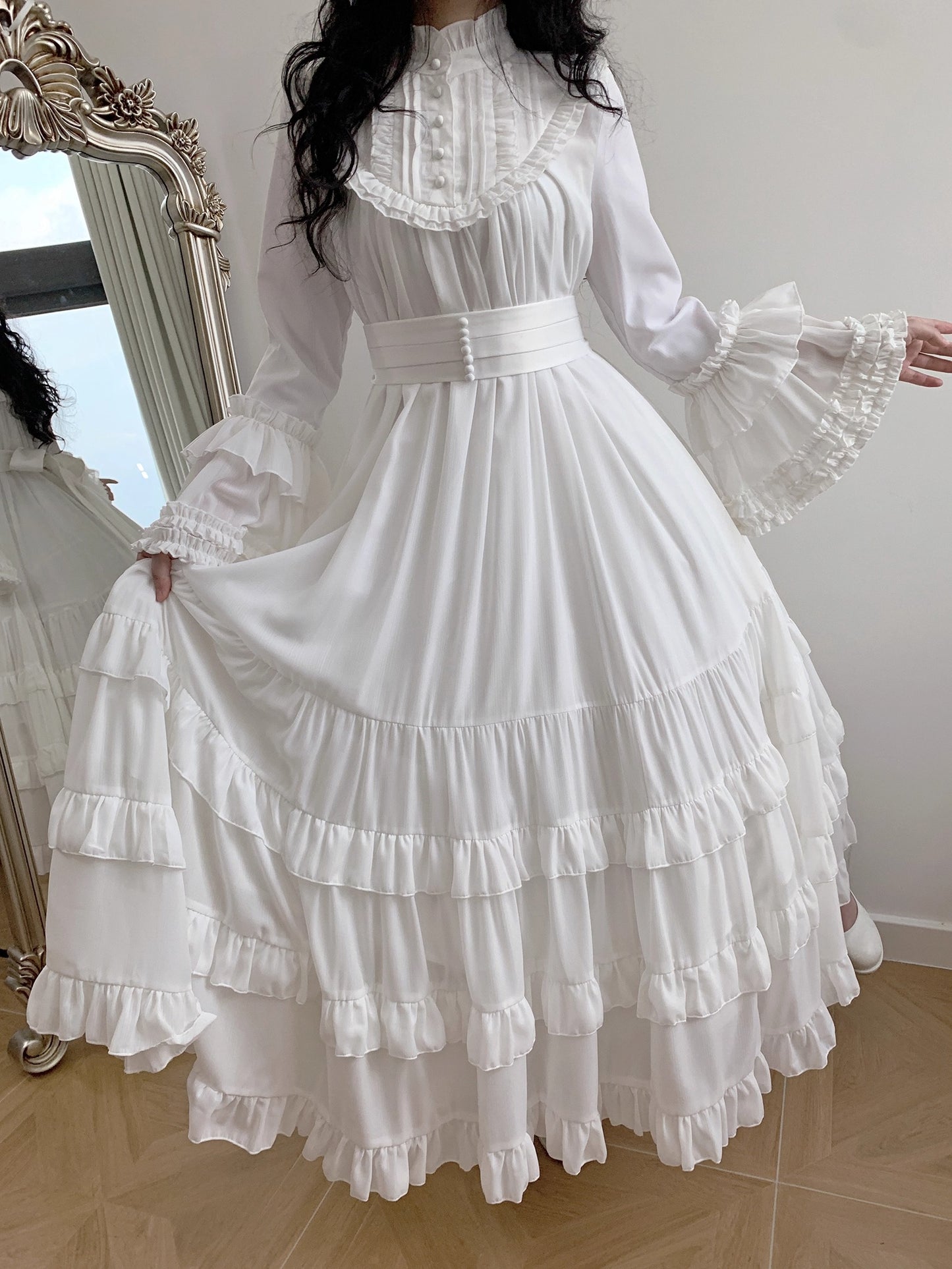 【受注予約~9/25】Princess of Windsor ワンピース・姫袖(ロング丈)【Little Dipper】