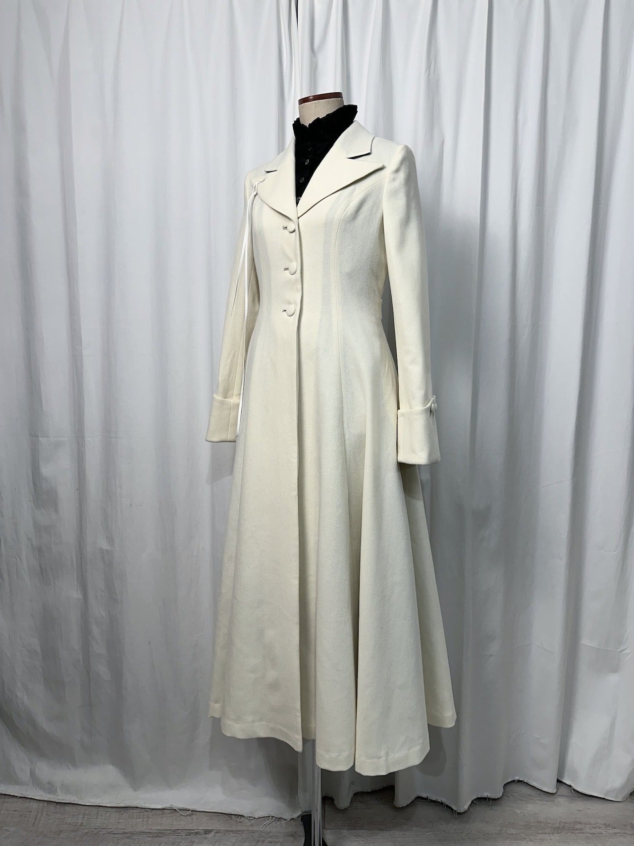 クラディオンチェスターコート【Atelier BOZ】