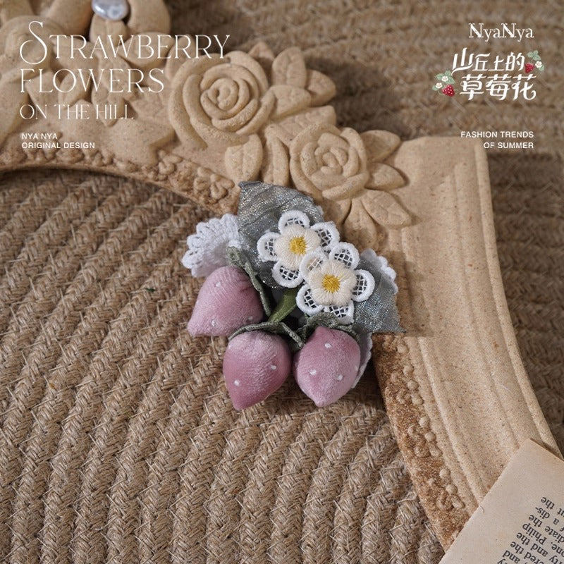 【受注予約~9/2】Strawberry Flowers on the Hill 5.0 アクセサリー【NyaNya】