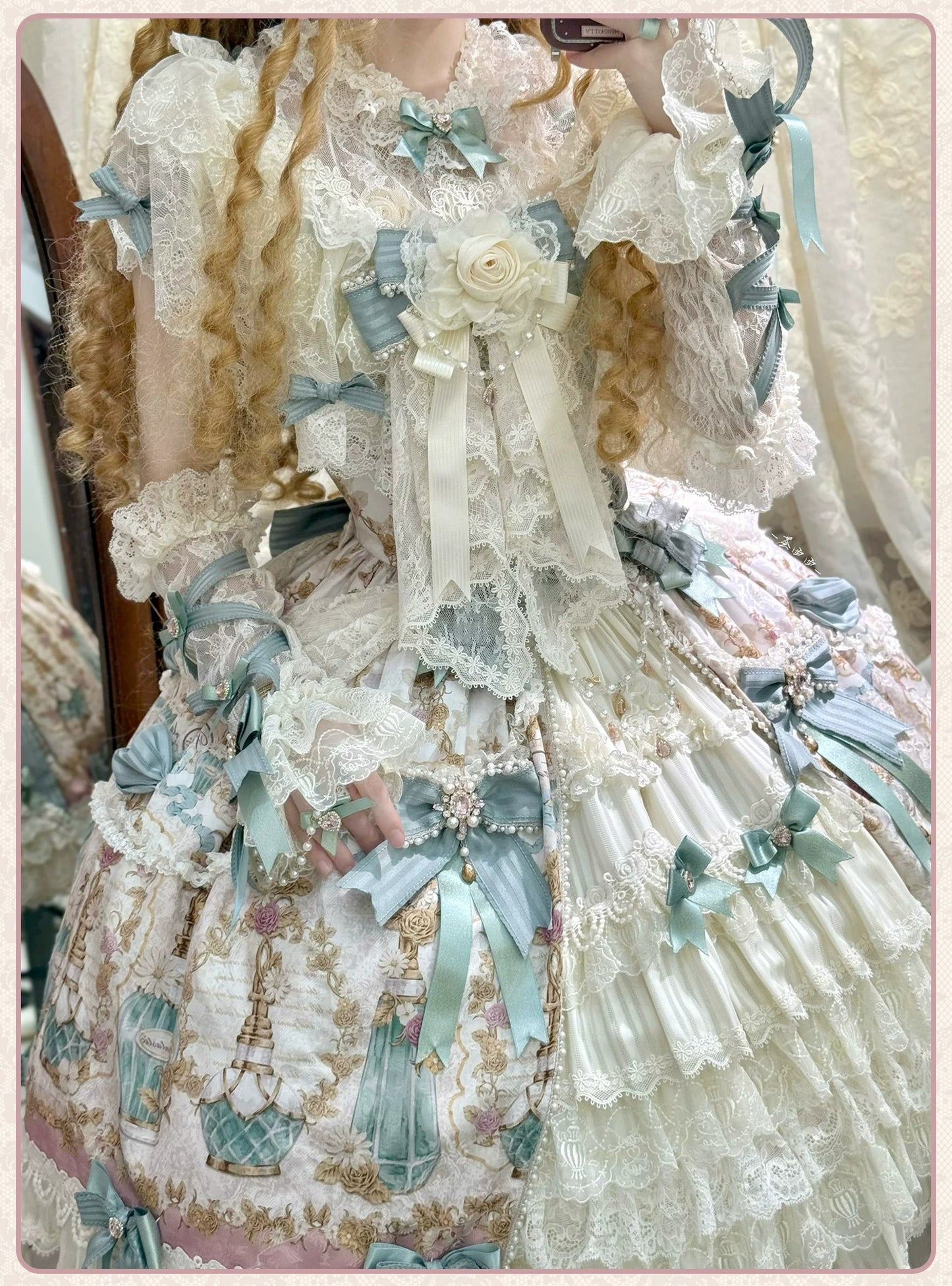 【受注予約~6/16】Antique Jewel Fragrance レースケープ【双生小熊】