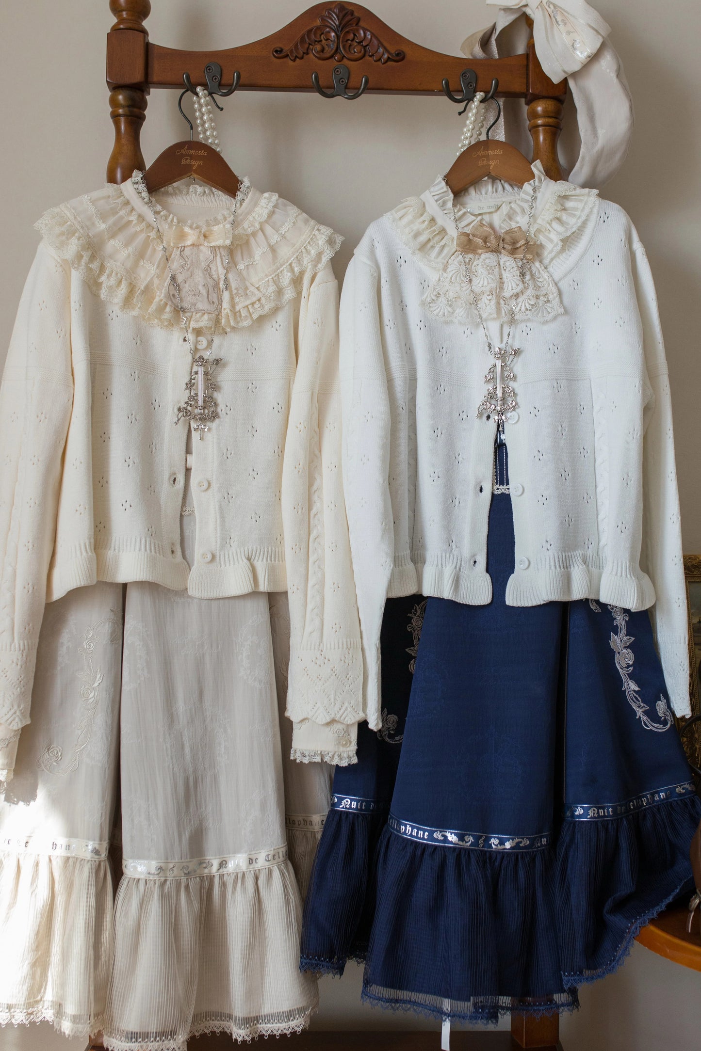 ラウンドネックニットトップス【MIST】