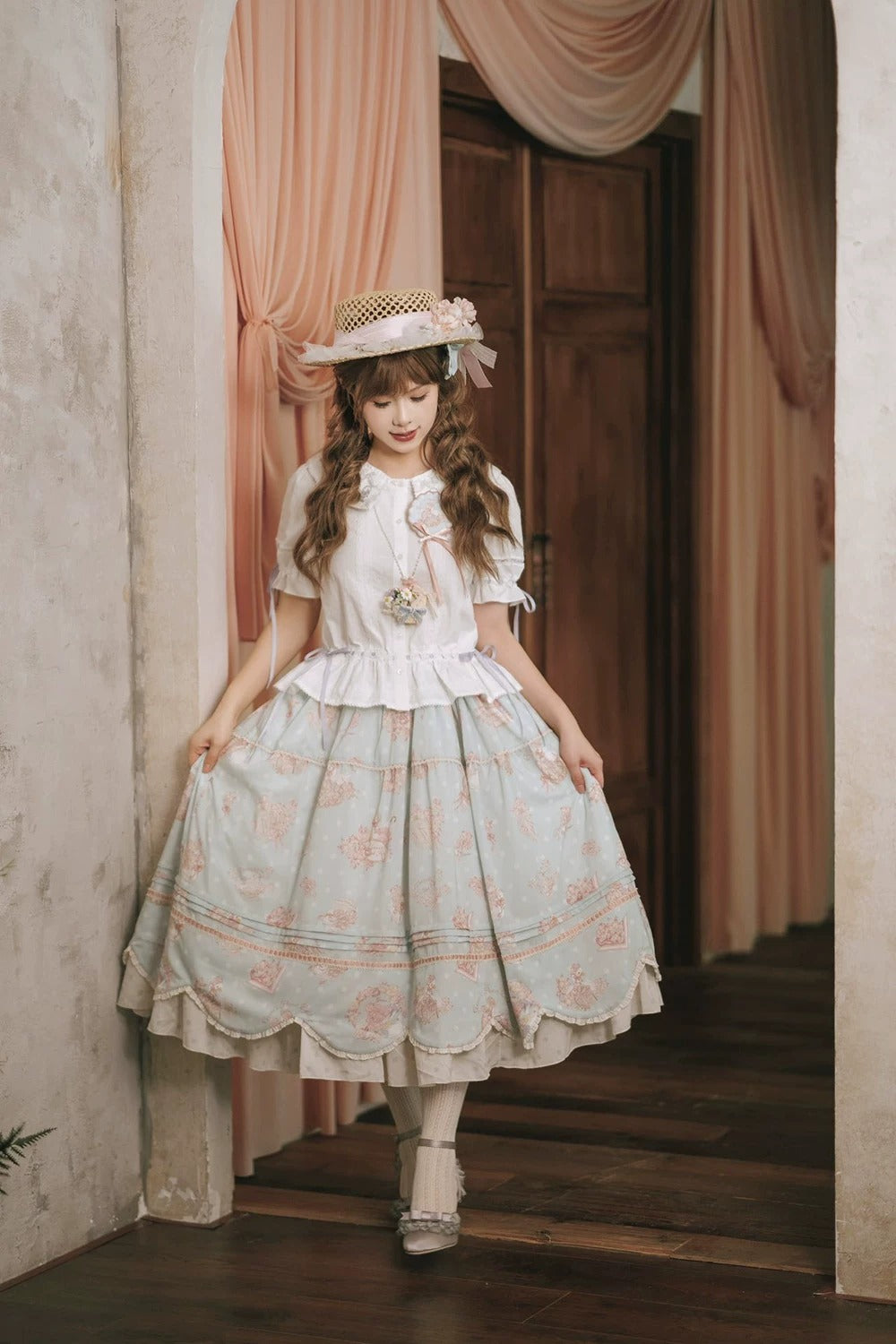 【受注予約~7/23】Little White Goose with Flowers アクセサリー【Miss Cube】