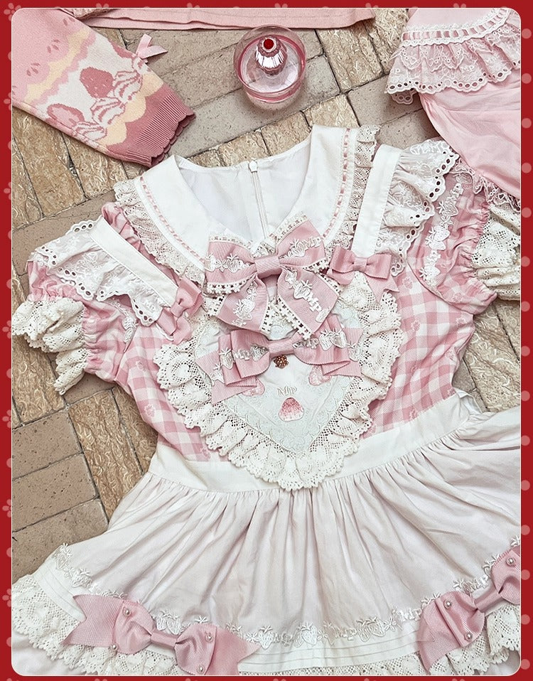 【受注予約~11/18】Strawberry Cake Illustration ギンガムワンピース・ジャンパースカート【花与珍珠匣】