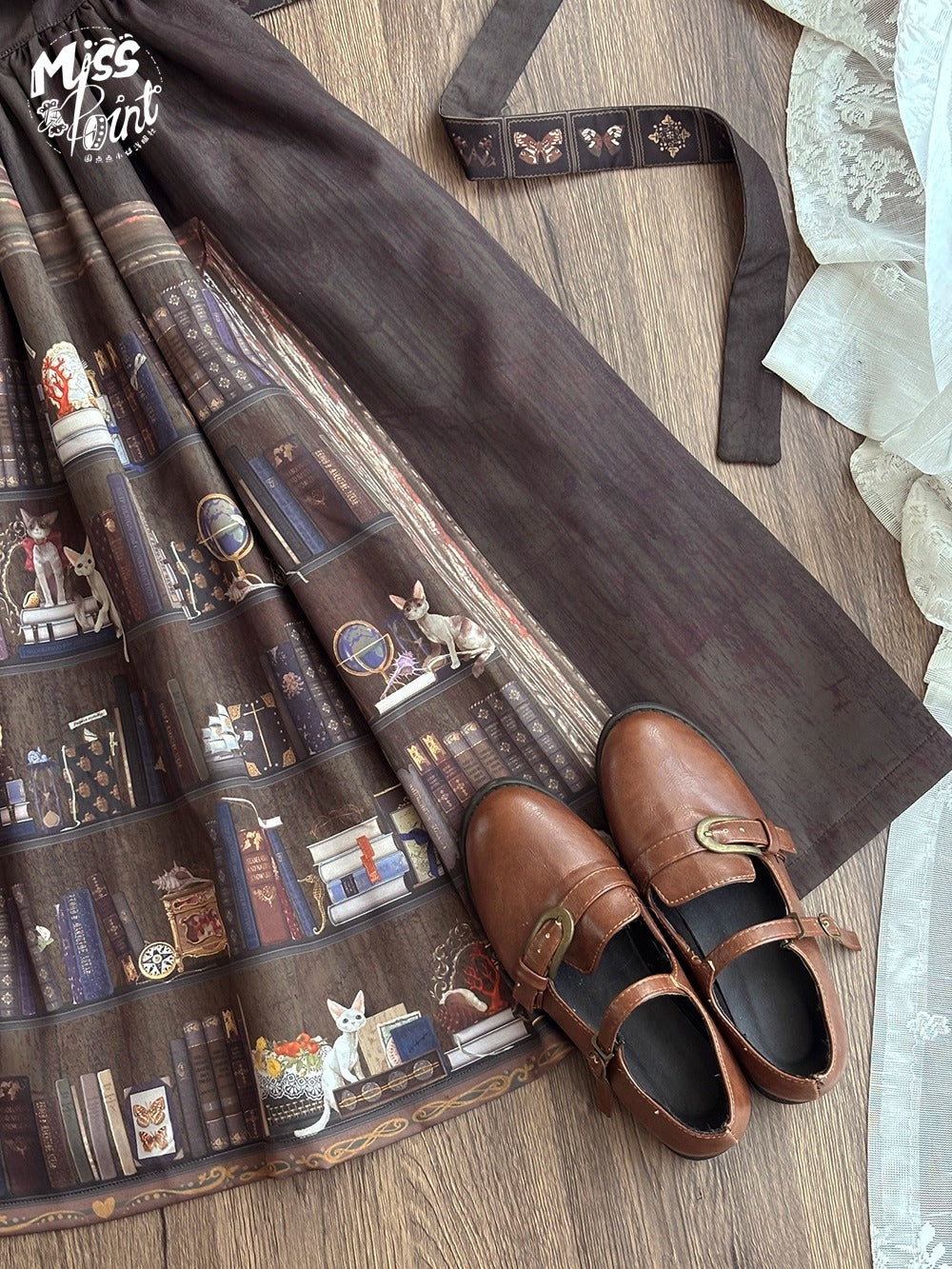 【受注予約~11/6】German Bookshelf ジャンパースカート【Miss Point】