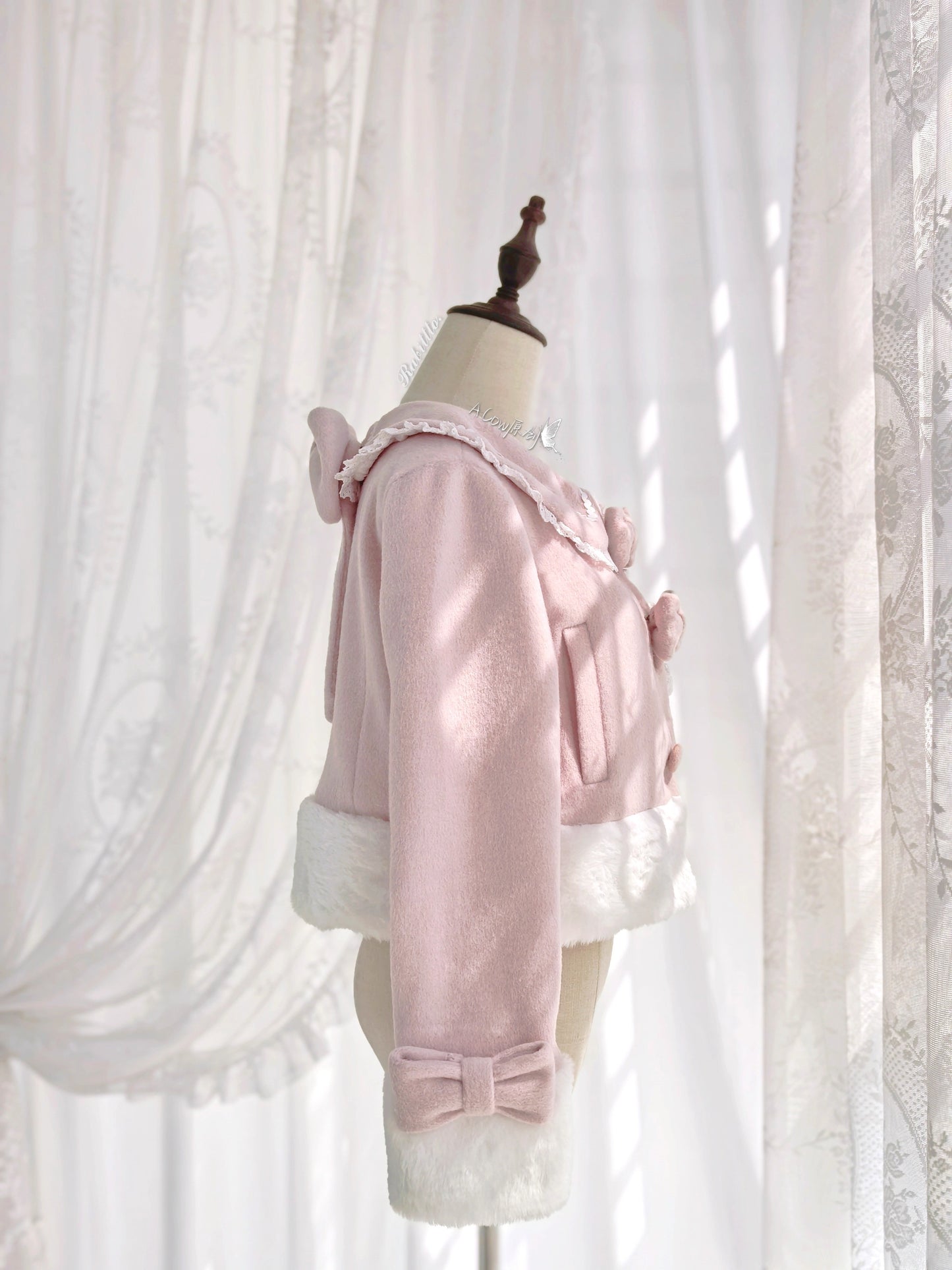 【受注予約~11/27】ショート丈ファーふちどりコート【A Cow】