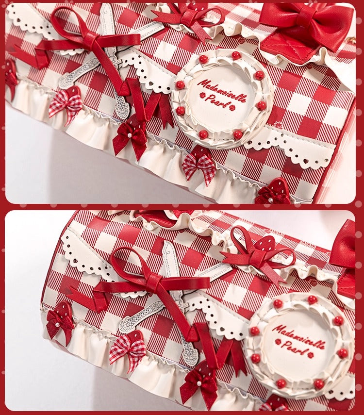 【受注予約~11/18】Strawberry Cake Illustration ハンドバッグ【花与珍珠匣】