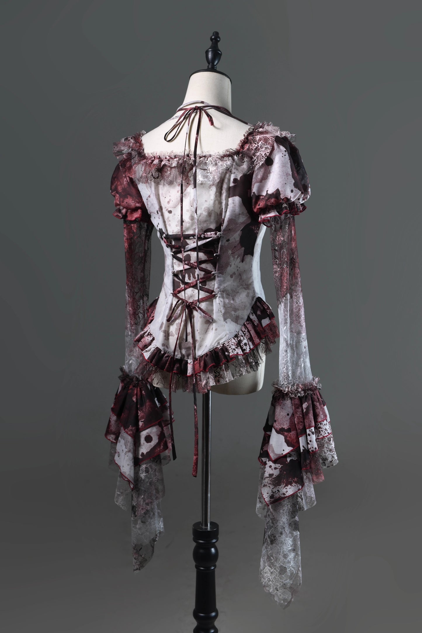 【受注予約~12/10】Horrible Wonderland ブラウス(プリントver.)【Lilith House】