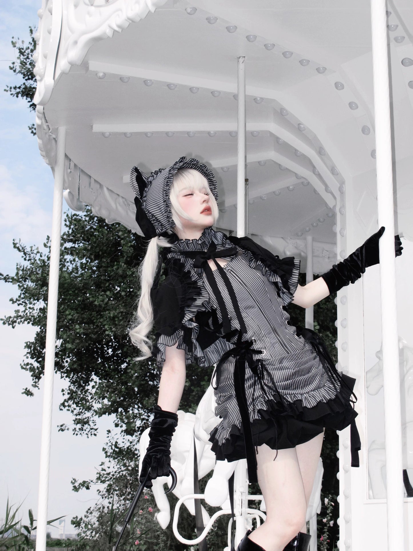 【受注予約~8/6】WEDNESDAY コルセットトップス・ショートボレロ・ショートパンツ【CATCOCOON】