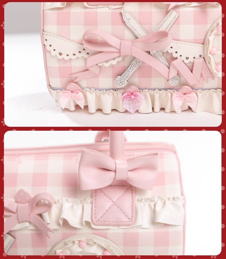 【受注予約~11/18】Strawberry Cake Illustration ハンドバッグ【花与珍珠匣】