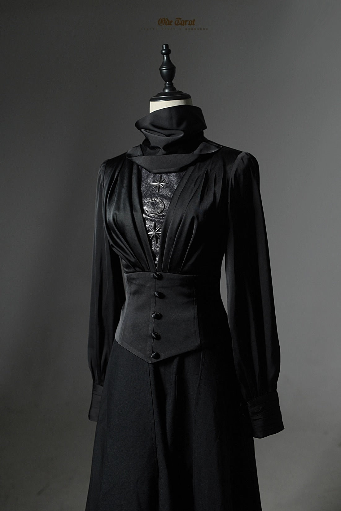 【受注予約~11/5】ONE TAROT トップス【Lilith House】