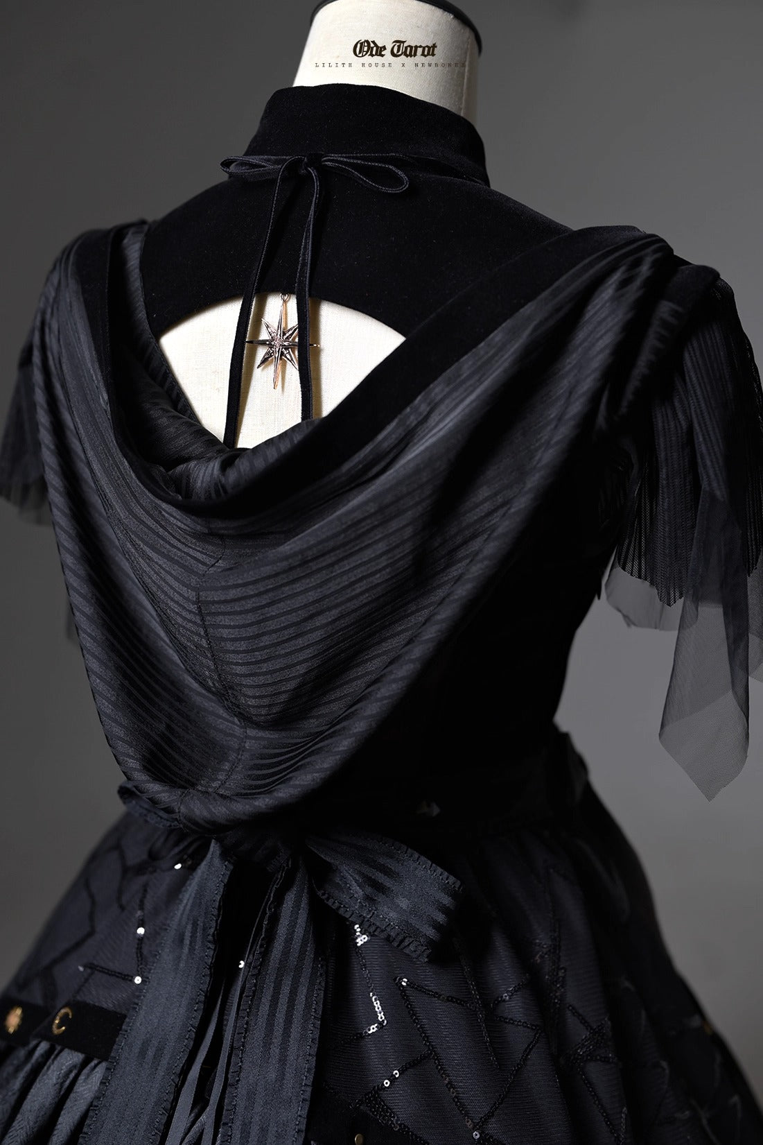 [Pre-orders available until November 5th] ONE TAROT Dress/Jumper Skirt [Lilith House]