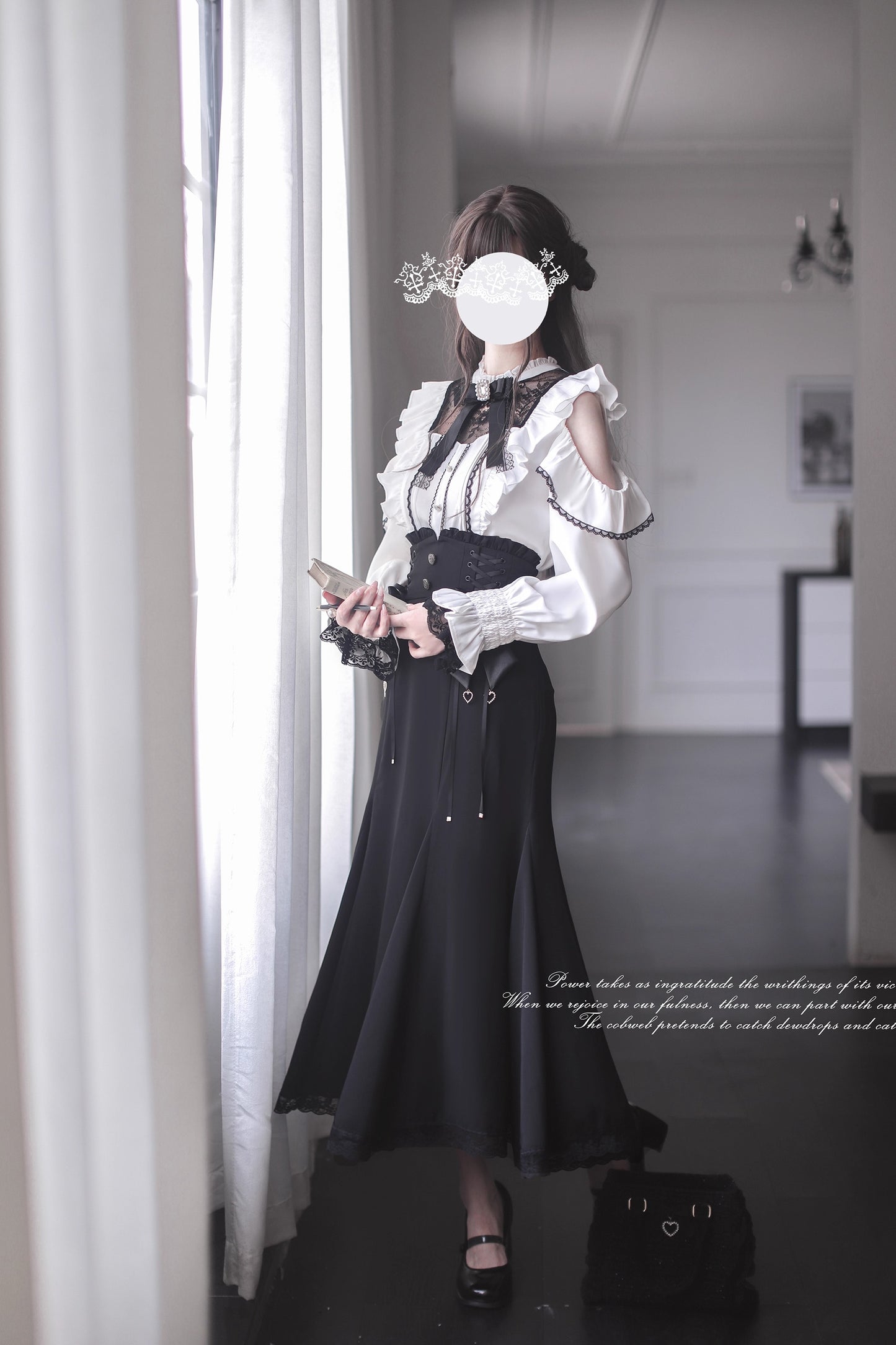 千鶴 トップス・スカート【胡桃木JK】