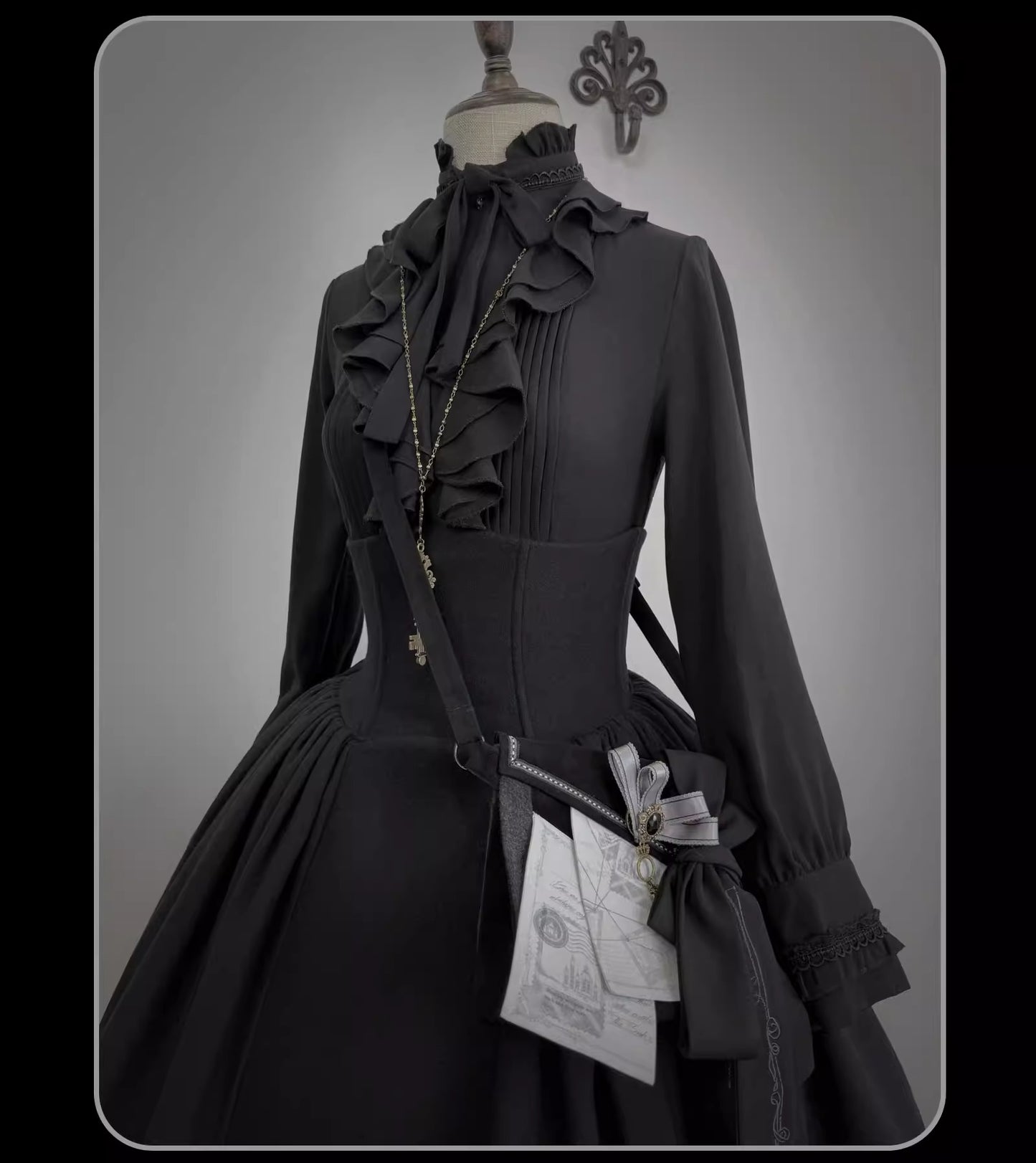 【受注予約~1/8】The Seventh Creed スカート【SUSIN】