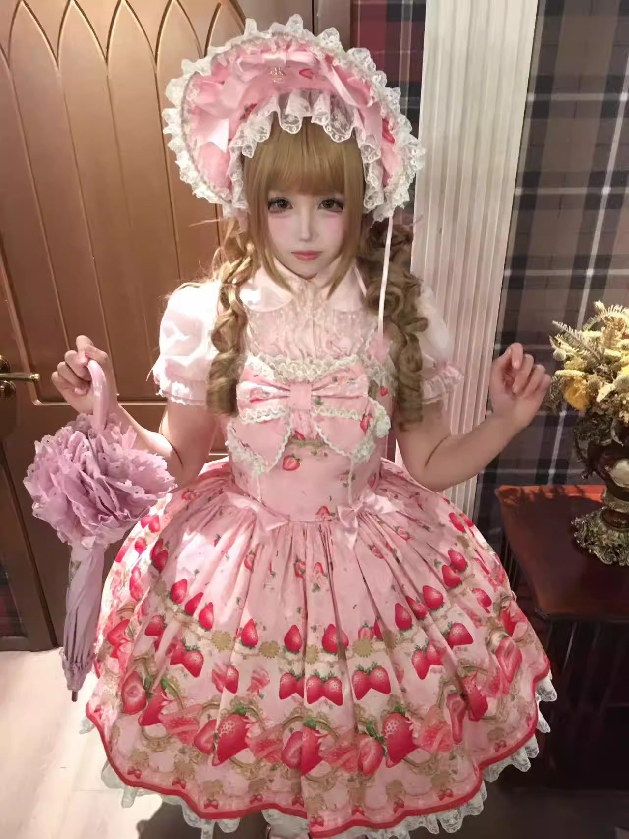 香水イチゴ ジャンパースカート・ワンピース【Discovering Treasures