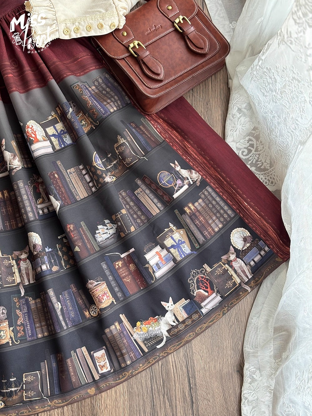 【受注予約~11/6】German Bookshelf スカート【Miss Point】