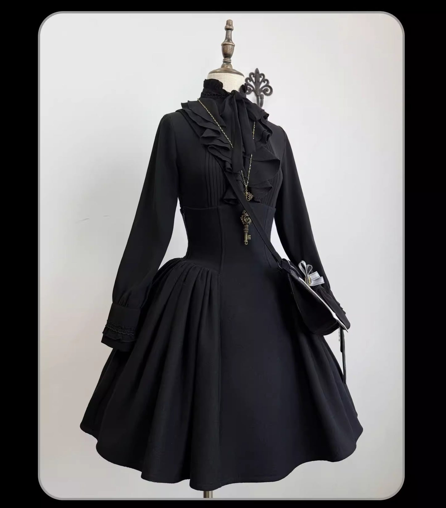 【受注予約~1/8】The Seventh Creed ブラウス【SUSIN】