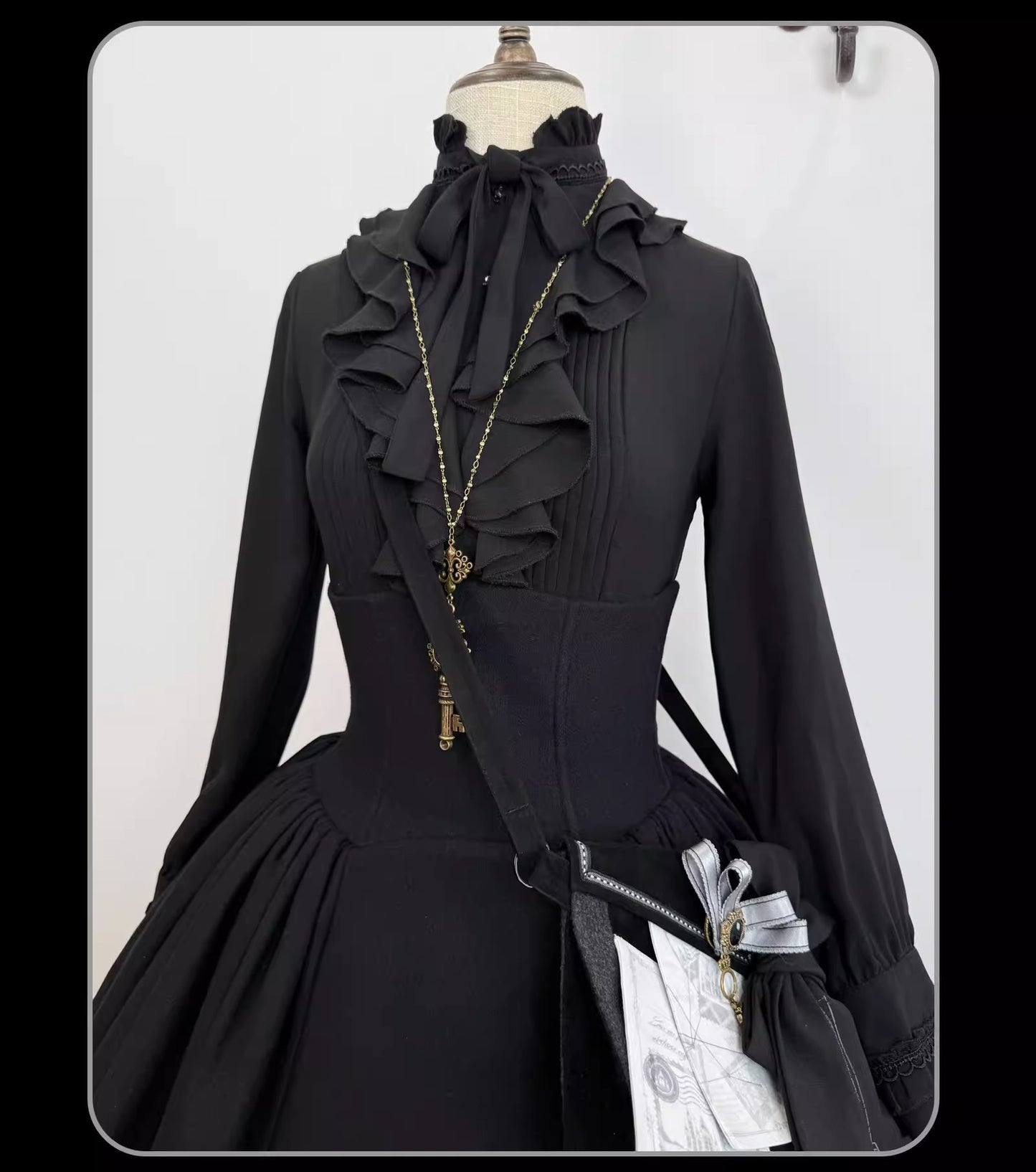 【受注予約~1/8】The Seventh Creed スカート【SUSIN】