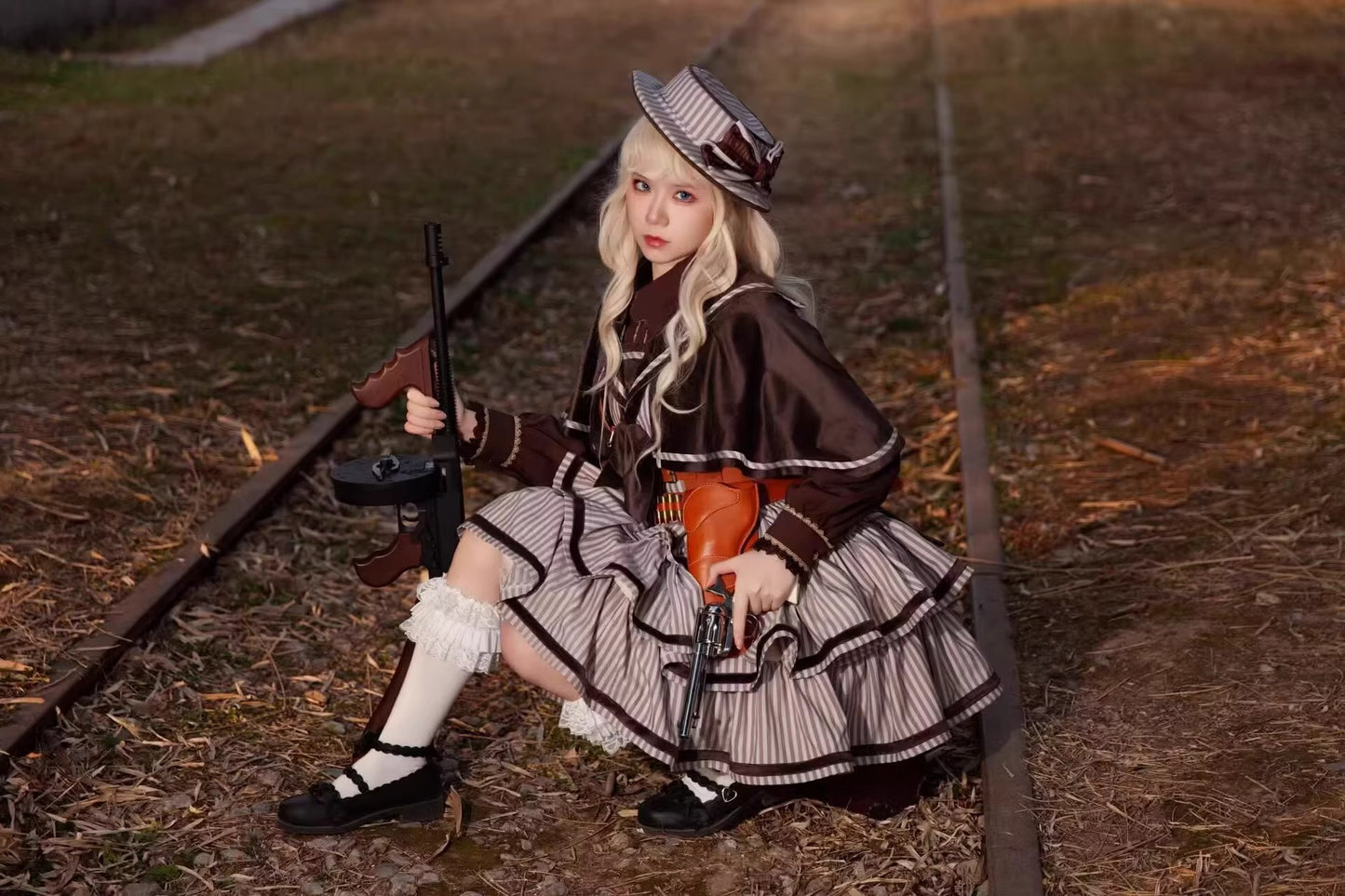 彼方の空 ケープ付きジャンパースカート【Infanta】