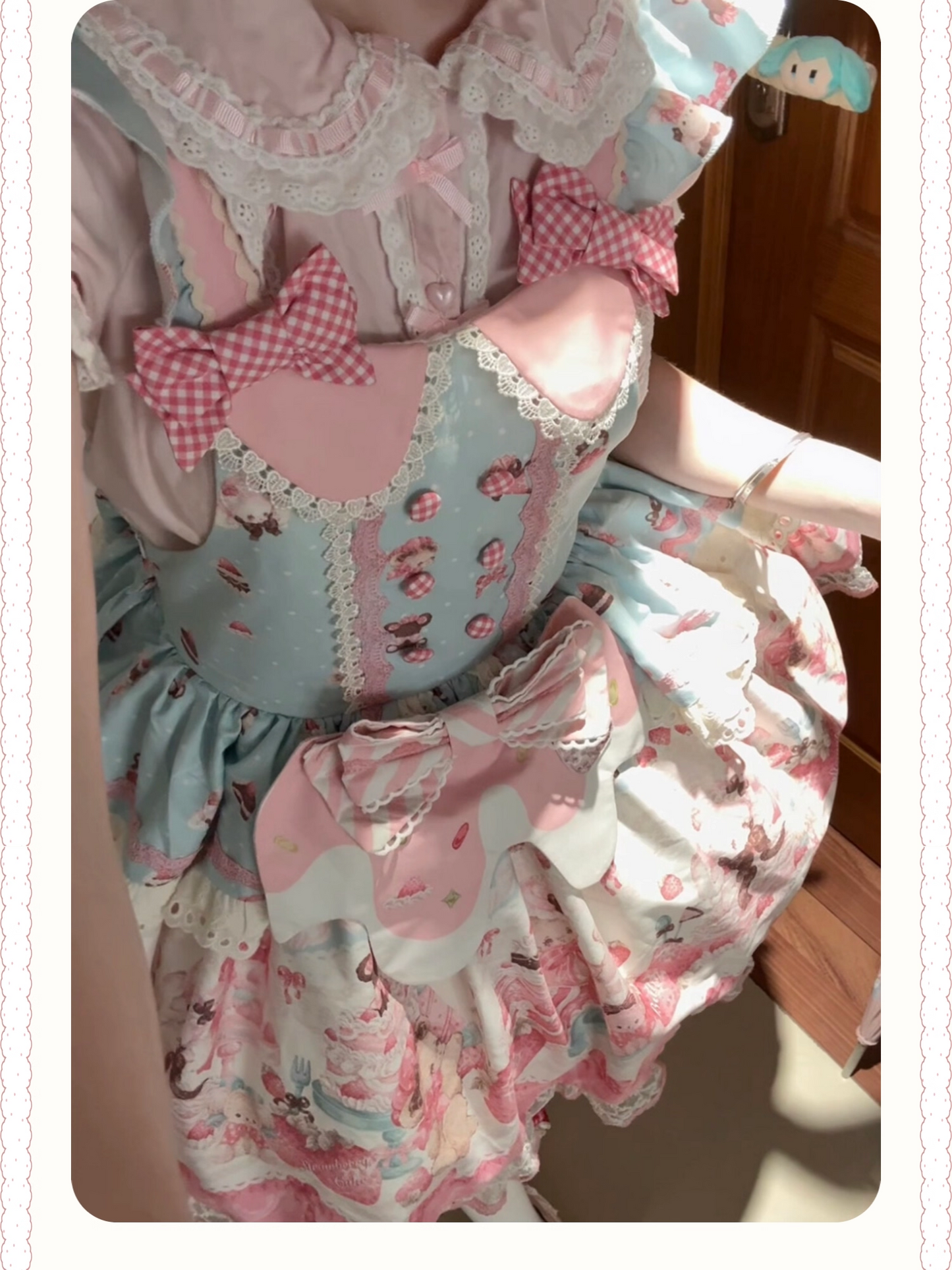 【受注予約~10/14】Sweetheart Berry Jar アクセサリー【芝士咩咩】