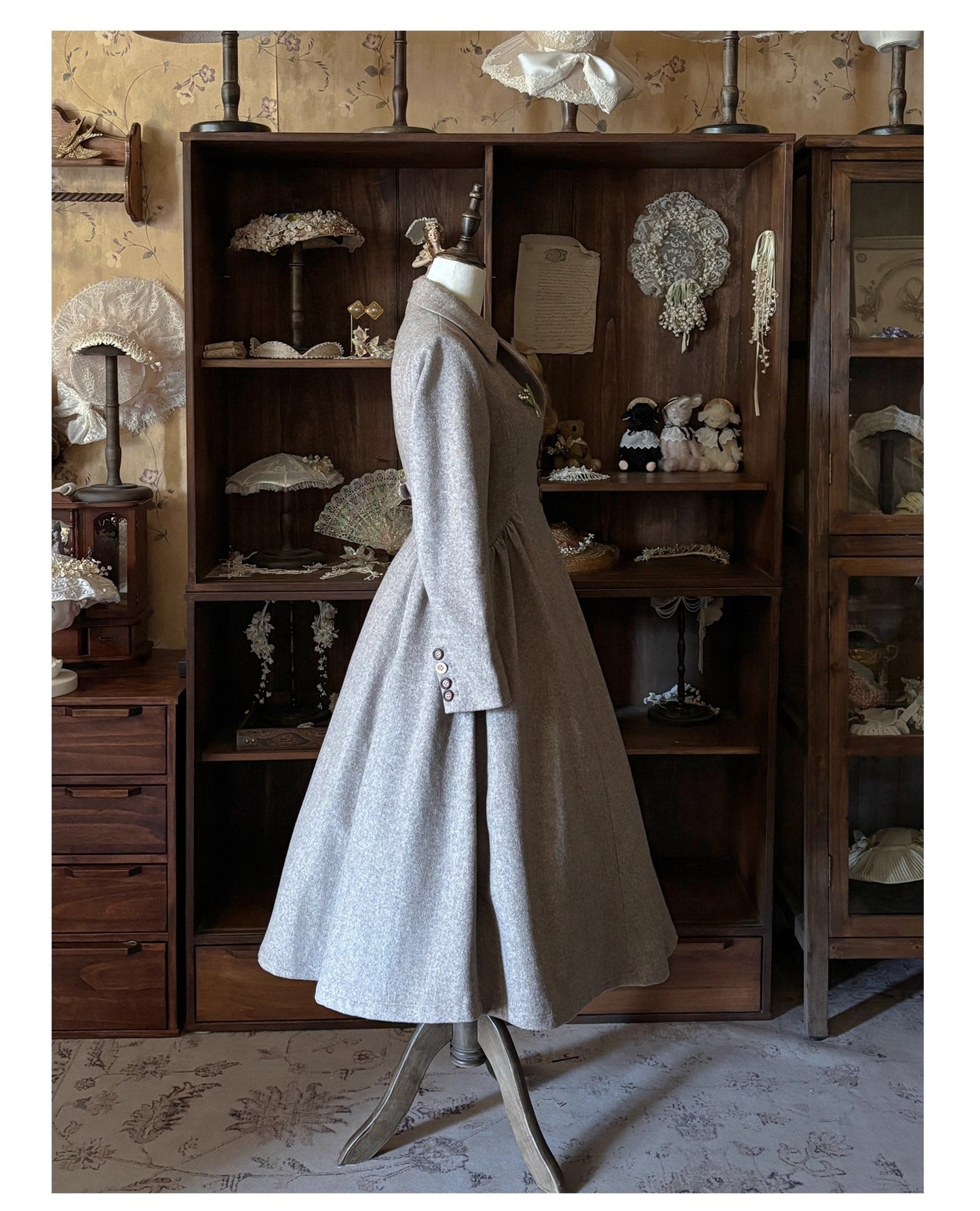 【受注予約~12/23】鈴蘭と冬 コート【Button Bear】