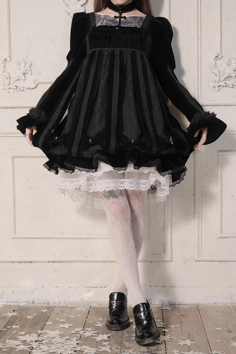 【受注予約~3/23】Embroidered Star ワンピース【魔女販售】