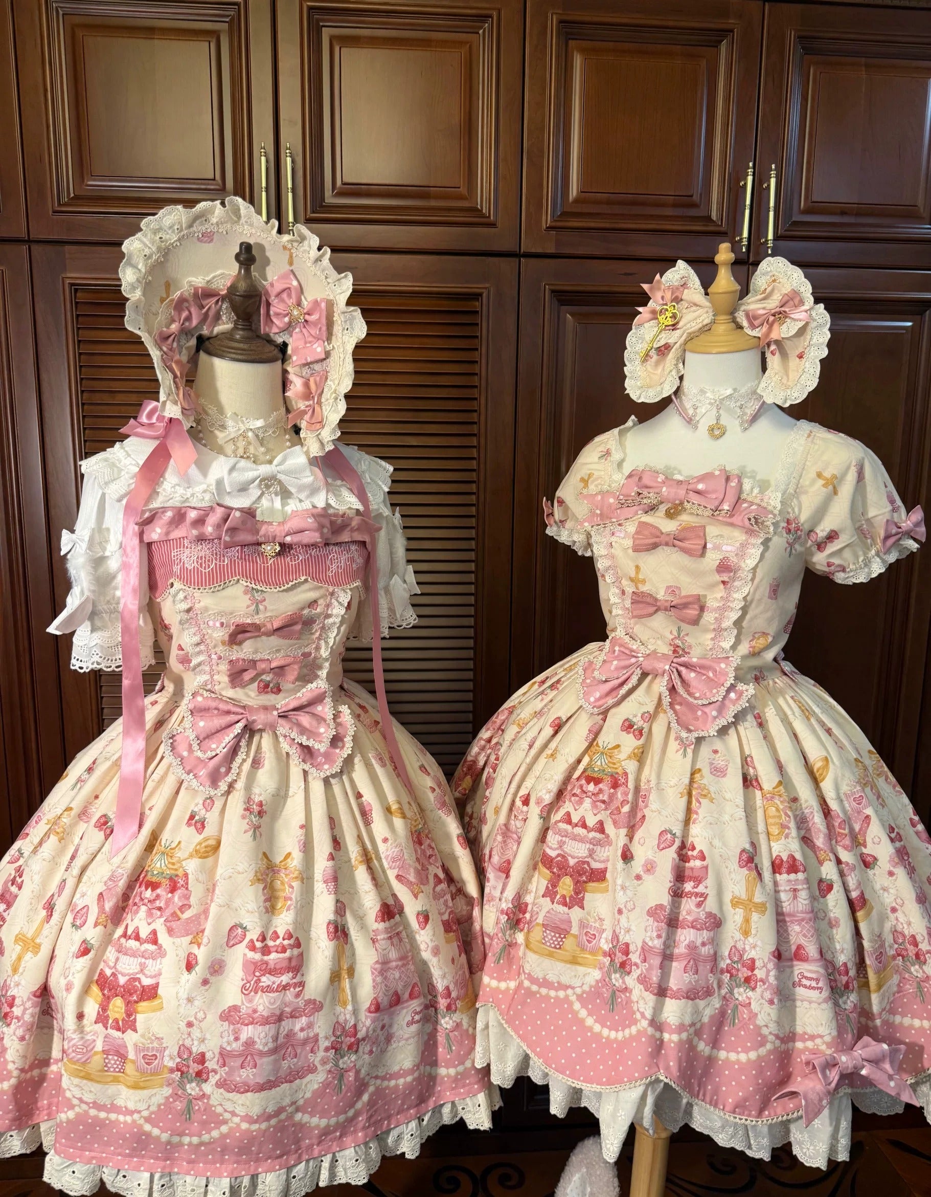 Into a Dream Carnival ジャンパースカート2点セット Into a Dream Carnival ジャンパースカート2点セット Angelic Pretty